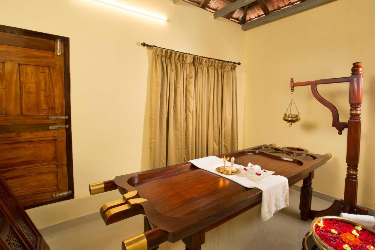 Spices Lap, Thekkady Hotel Екстериор снимка